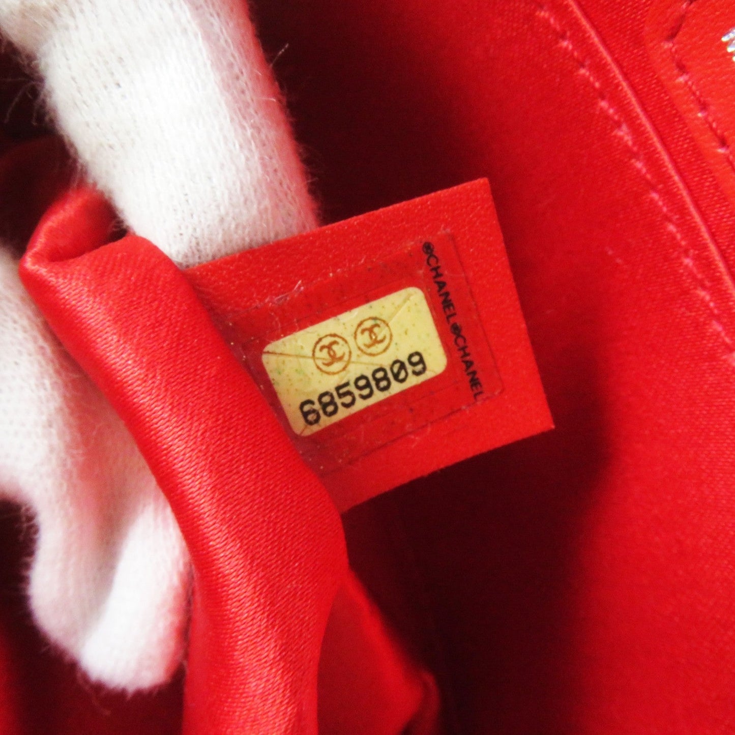 CHANEL Pouch 6859809 No nylon notation (nylon type) Red New travel line Women Used Authentic