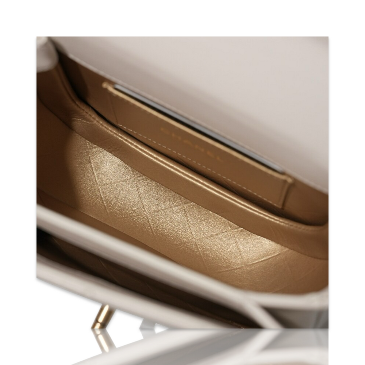 CHANEL ROUND MESSENGER BAG 21S