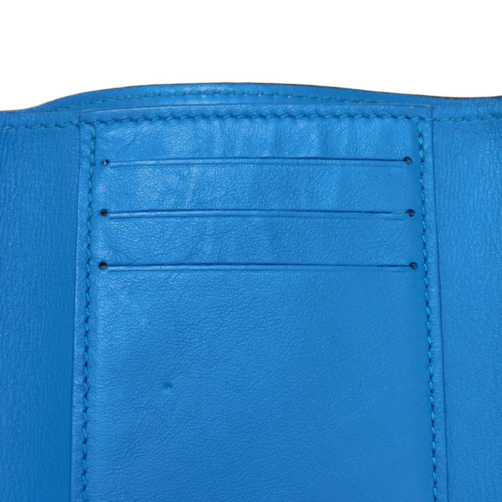LOUIS VUITTON Tri-fold wallet M69177 Smooth Calfskin Leather Dahlia Smooth Calfskin Blue Bicolor LV circle Portefeuille LV Pont Neuf Compact Rear Women Used Authentic