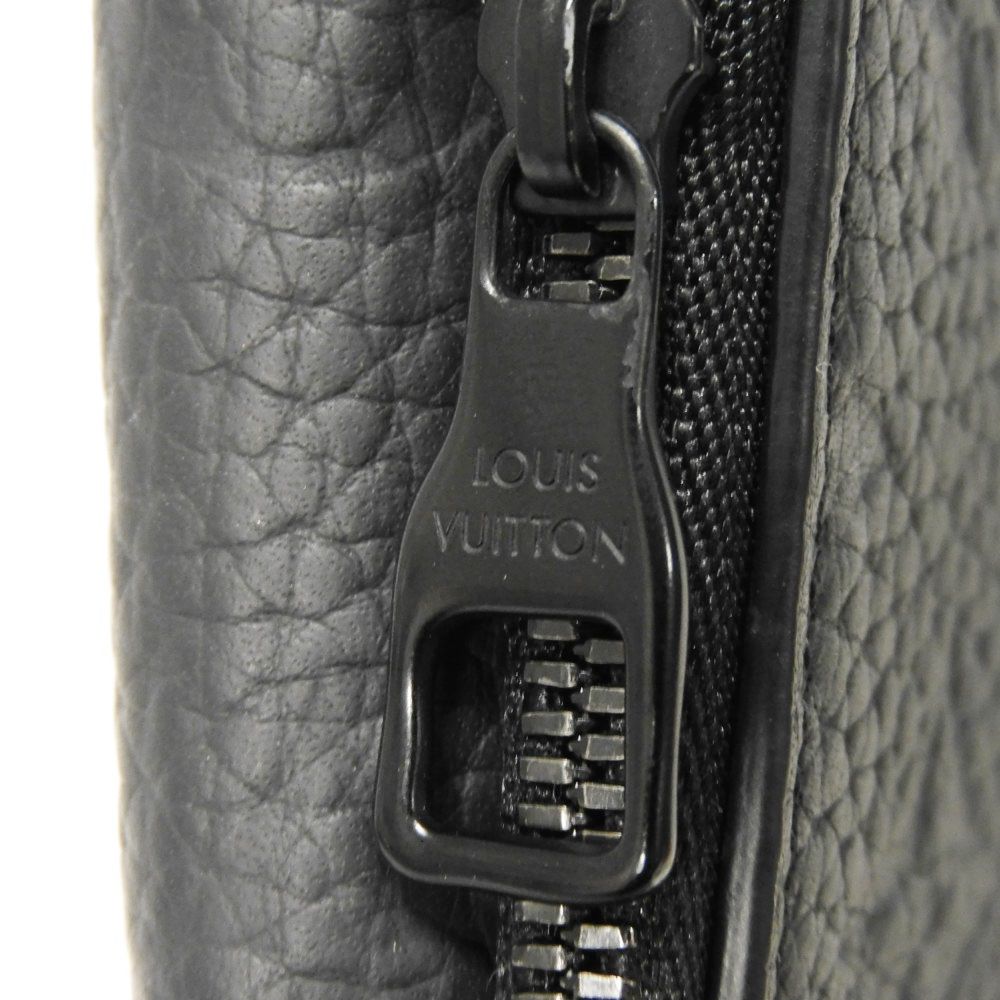 LOUIS VUITTON Tri-fold wallet M82556 Taurillon Clemence leather (monogram embossed) Noir Monogram Taurillon Clemence Portefeuille Pilot