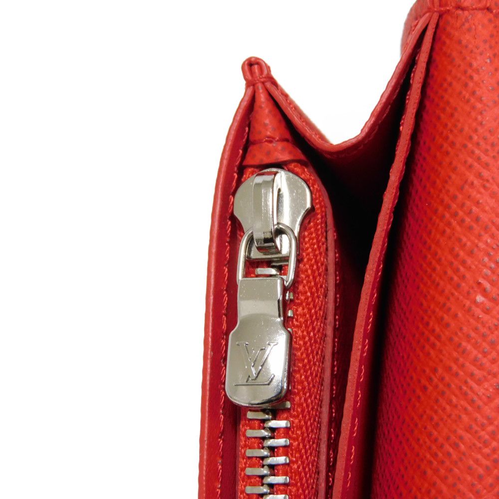 LOUIS VUITTON Long Wallet Purse M63230 Epi Leather x grain leather Rouge LV Logo FIFA World Cup Soccer Red New Bifold Wallet Epi Portefeuille Braza mens Used Authentic
