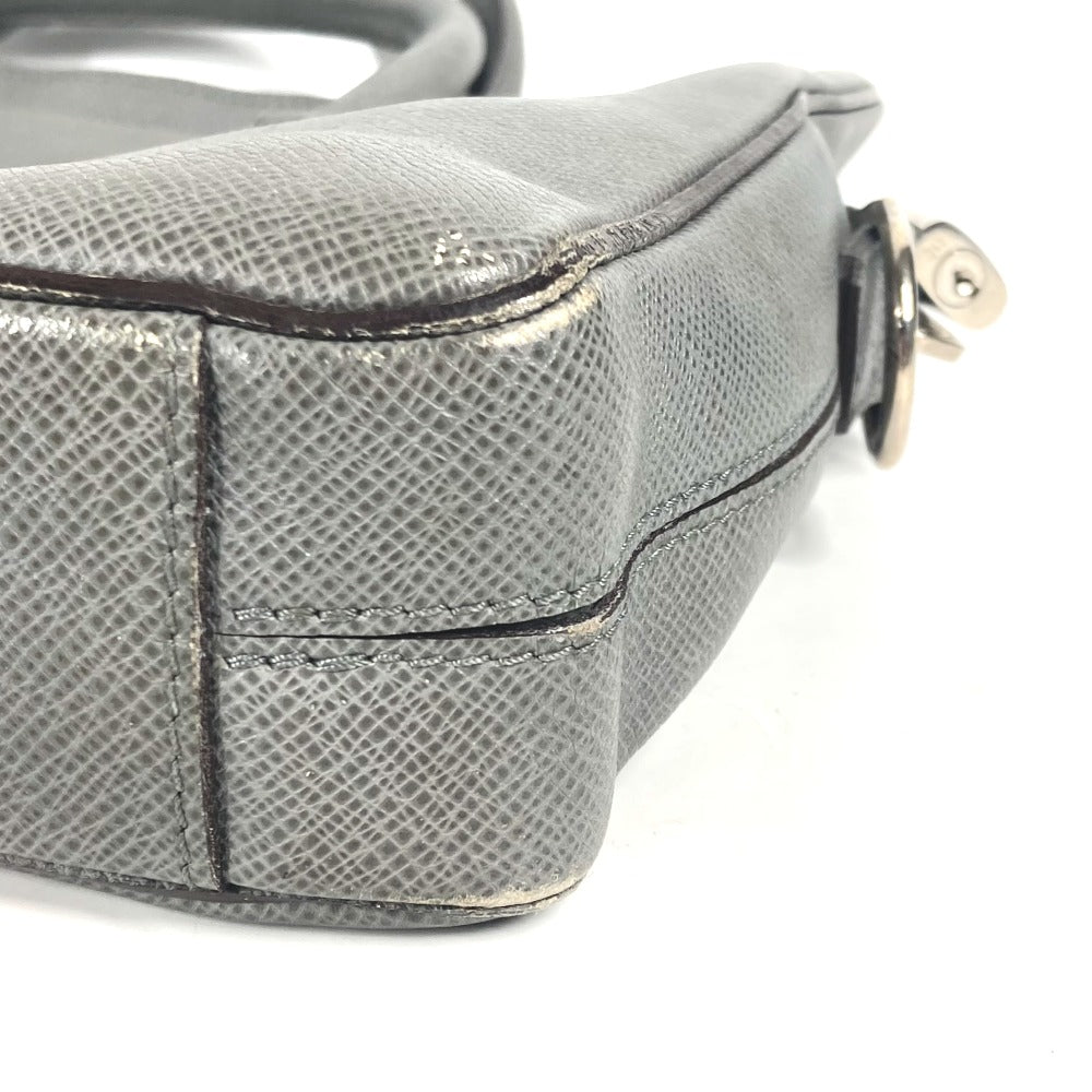 LOUIS VUITTON Business bag M32711 Taiga Leather gray Taiga Taiga Porto Document Business PDB mens Secondhand Authentic