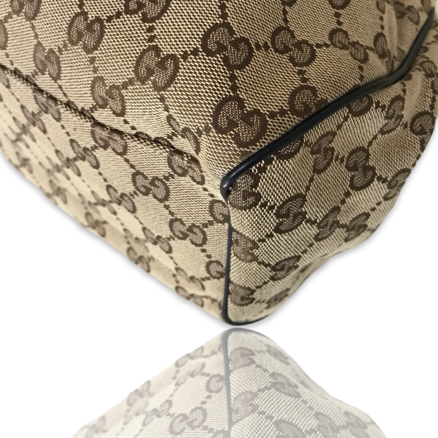 GUCCI SUKEY TOTE BAG