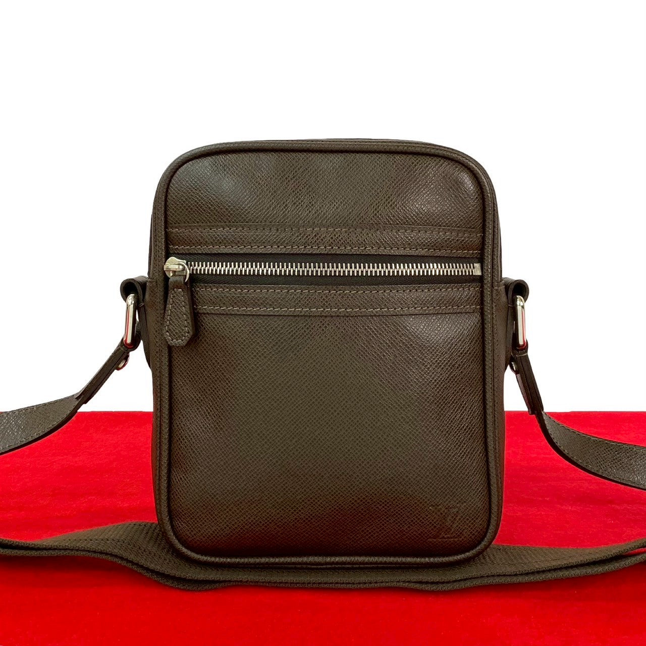 LOUIS VUITTON Shoulder Bag leather Brown Taiga Dimitri