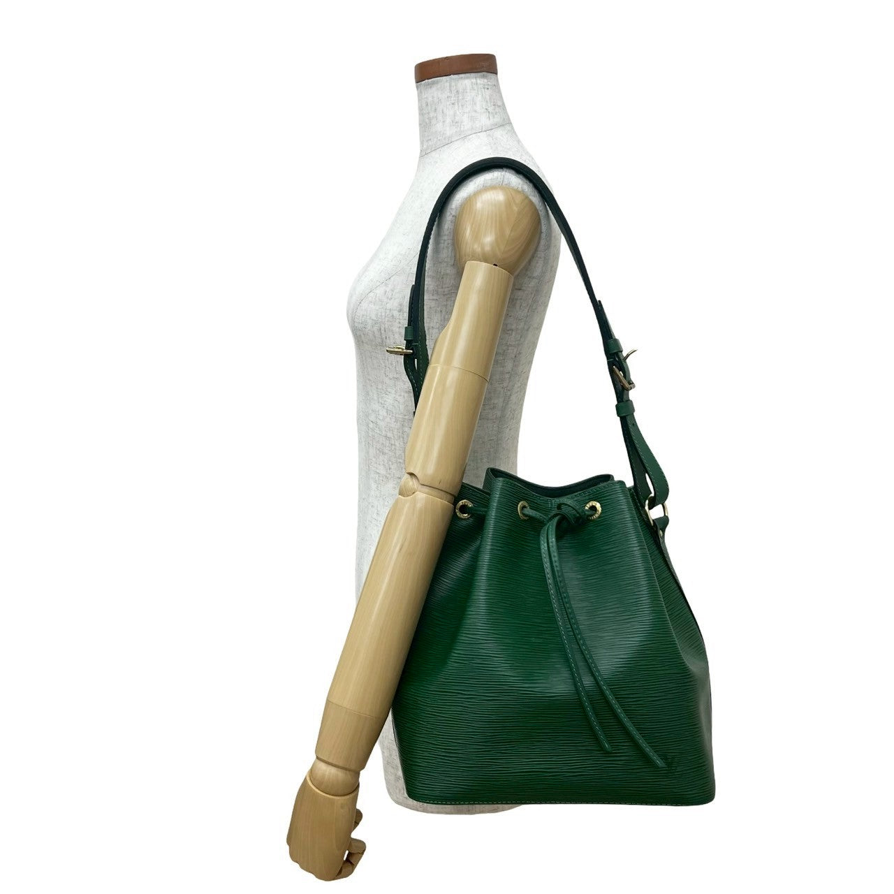 LOUIS VUITTON Shoulder Bag Epi Leather green Epi Petit Noe