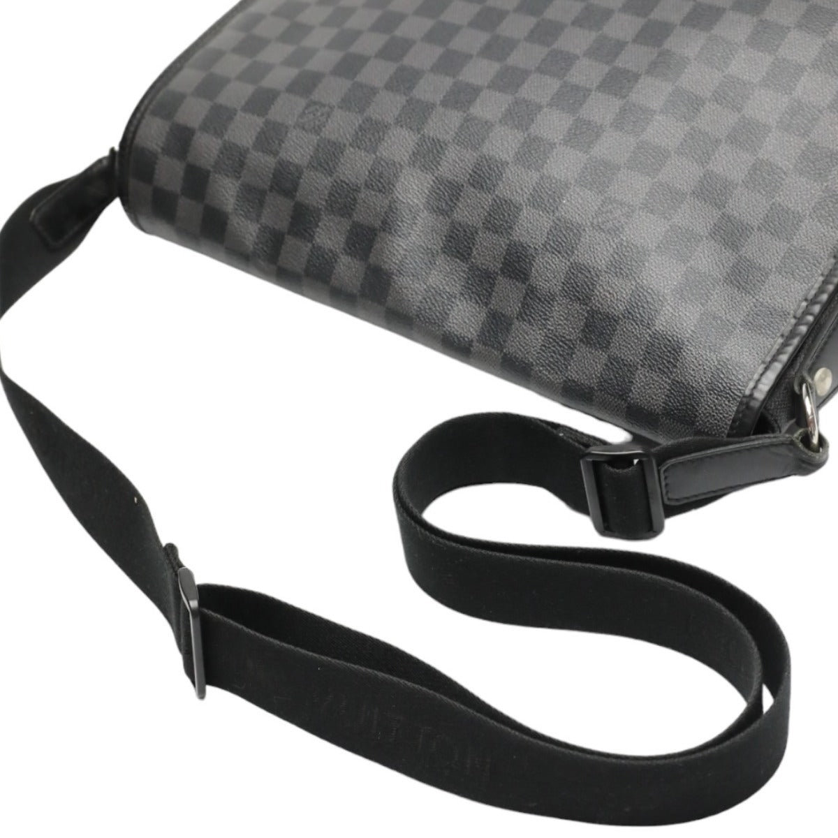 LOUIS VUITTON Shoulder Bag N58033 leather black Shoulder Bag Damier Grafitte Daniel GM unisex(Unisex) Used Authentic