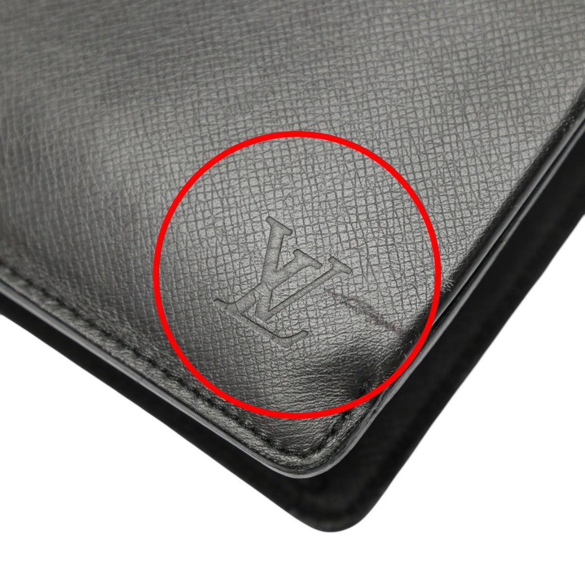 LOUIS VUITTON Business bag M32660 Taiga Gracie Business bag Taiga Neo Robusto 1 mens Used Authentic