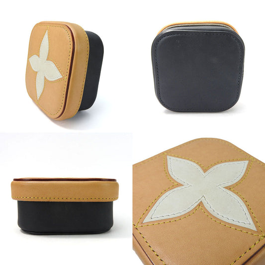 LOUIS VUITTON Accessory pouch leather beige Accessory case Monogram flower Boite Clarins PM Women Used Authentic