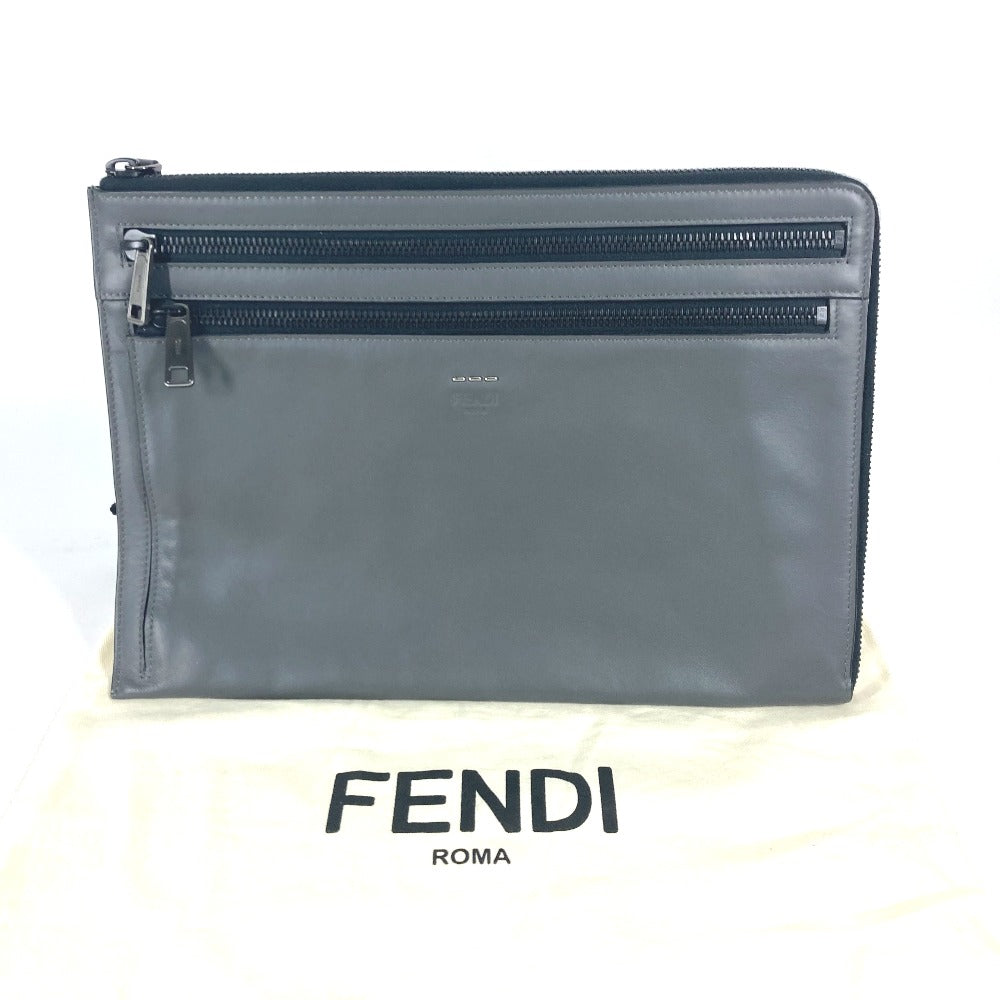 FENDI Clutch bag 7M0237 leather gray Zip mens Used Authentic
