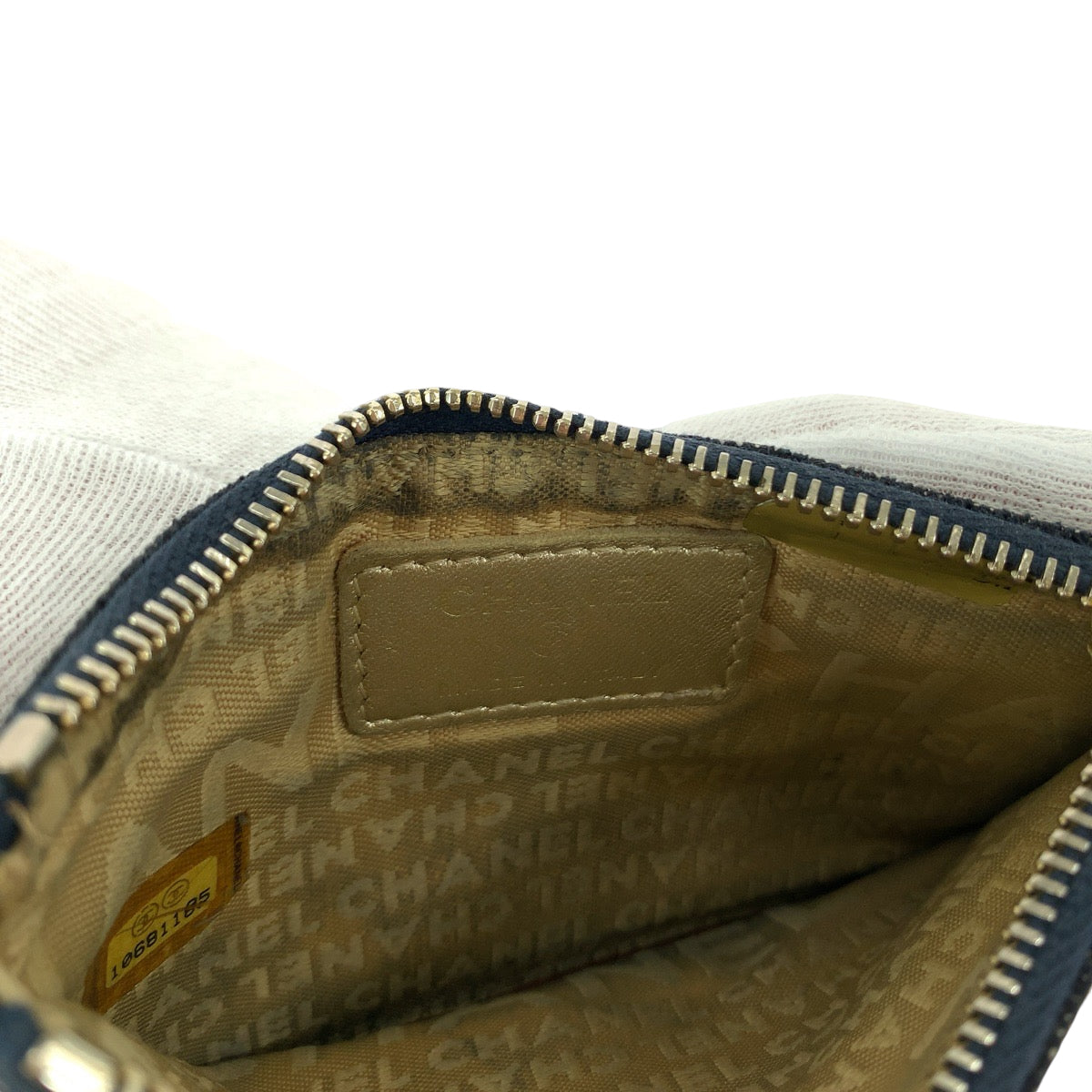 CHANEL Coin case denim Denim blue Coin case with chain and coin pocket Sparkling denim COCO Mark Women Used Authentic