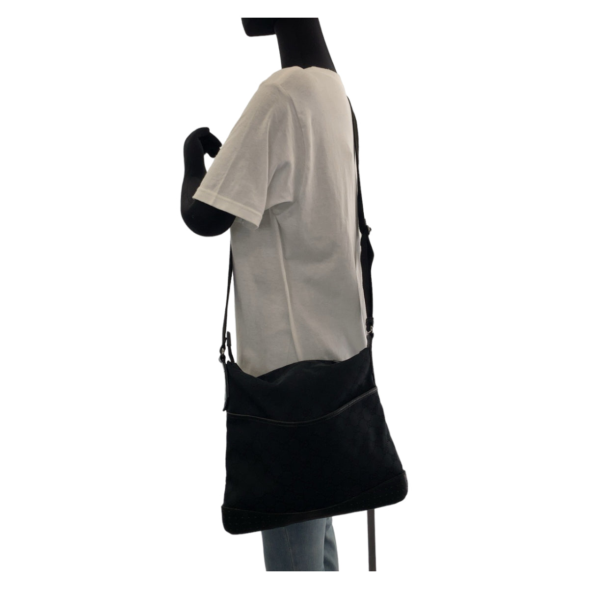GUCCI Shoulder Bag 145857 GG canvas, leather Black SilverMetal Shoulder Bag Pochette Unisex Women Used Authentic