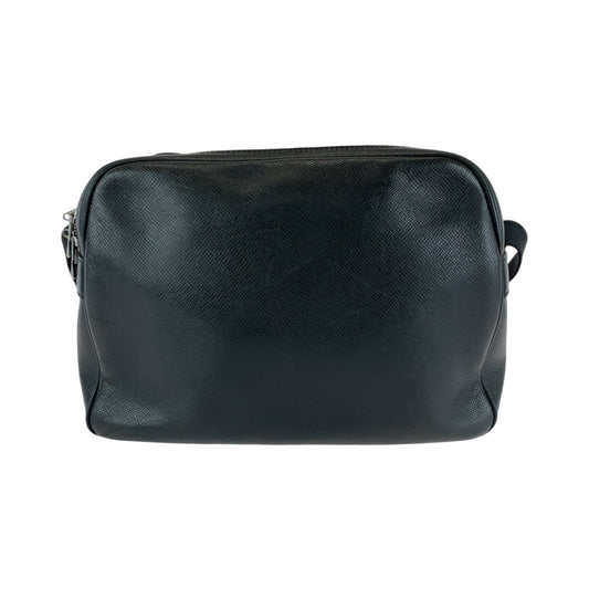 LOUIS VUITTON Shoulder Bag M30152 Taiga Ardoise Black SilverMetal Shoulder Bag Crossbody Taiga reporter mens Used Authentic