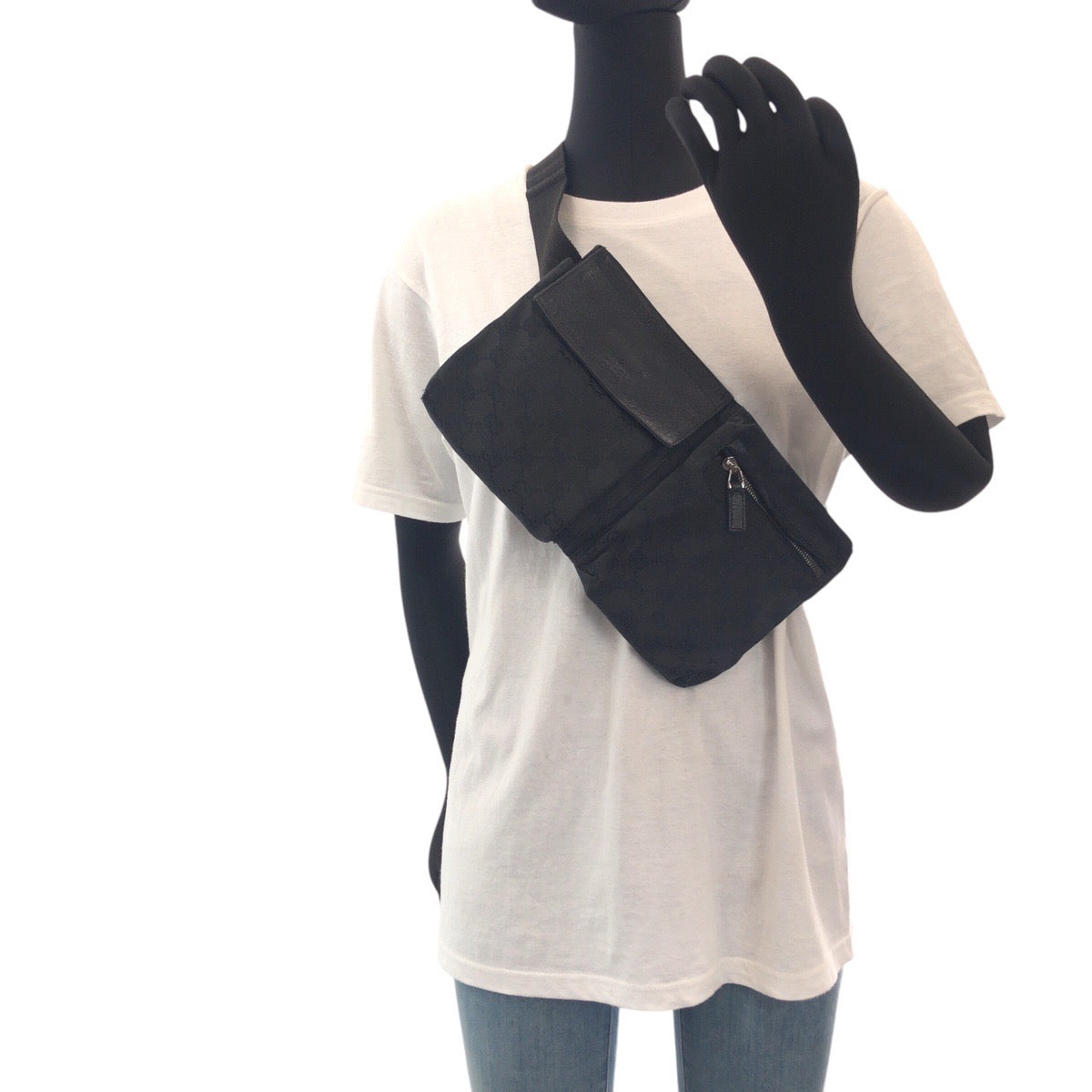 GUCCI Sling bag 23566 GG canvas, leather BlackSilverMetal Sling bag, waist pouch, bum bag mens Used Authentic
