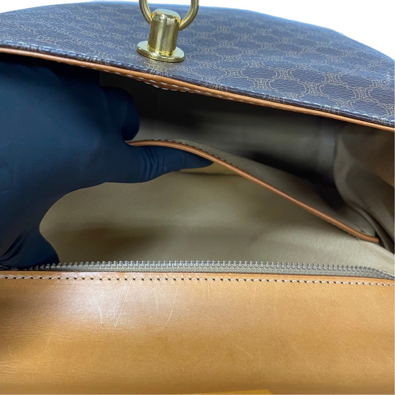 CELINE Handbag Leather, PVC Brown Macadam Blason Triomphe Pattern logo ring Metal Women(Unisex) Used Authentic