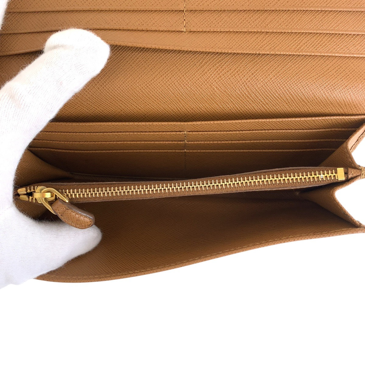 PRADA Long Wallet Purse leather Brown Camel Gold Metal Long Wallet Purse Long wallet unisex Safiano Women Used Authentic