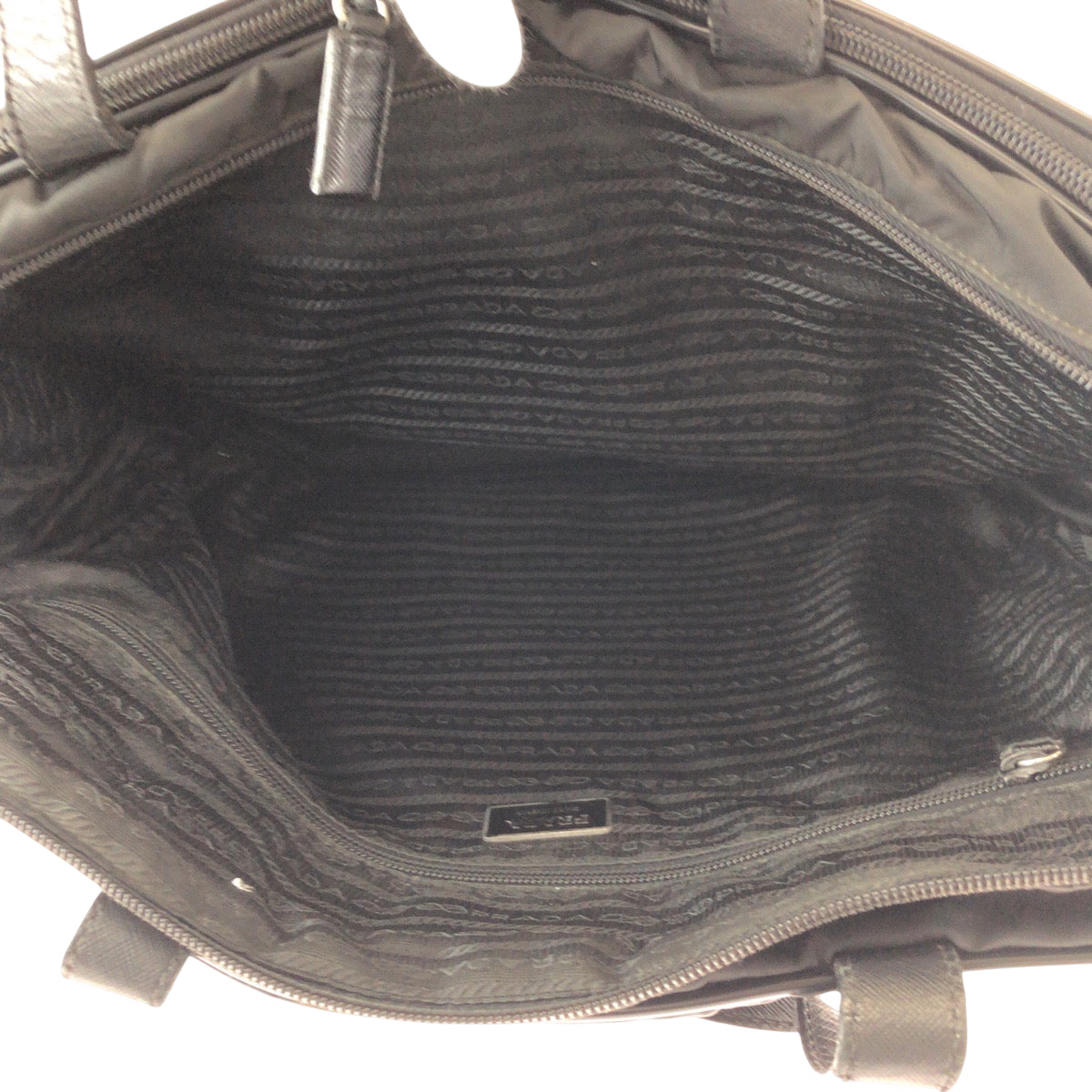 PRADA Shoulder Bag V407S Nylon Black SilverMetal Shoulder Bag Business Bag 2way Test Triangle With logo mens Used Authentic