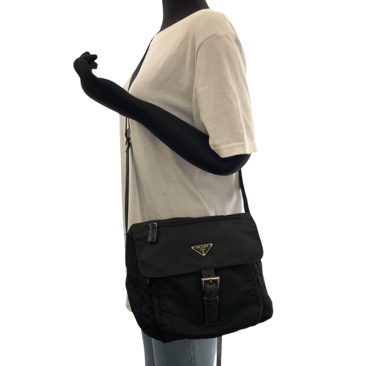 PRADA Shoulder Bag Nylon Black SilverMetal Shoulder Bag pochette Test Triangle With logo Women Used Authentic