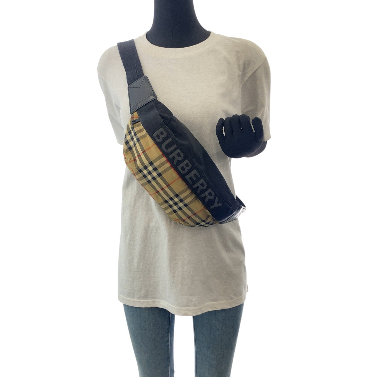 BURBERRY Sling bag Nylon Beige black Sling bag Bum bag Unisex Check Pattern Women Used Authentic