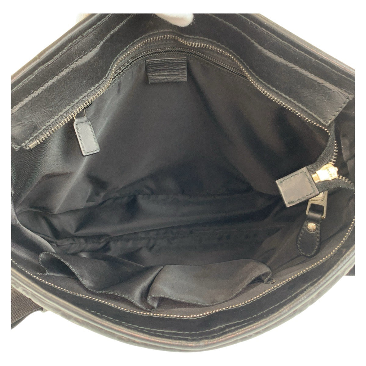 GUCCI Shoulder Bag 322080 leather Black SilverMetal Shoulder Bag Messenger bag Shelly line Guccisima mens Used Authentic