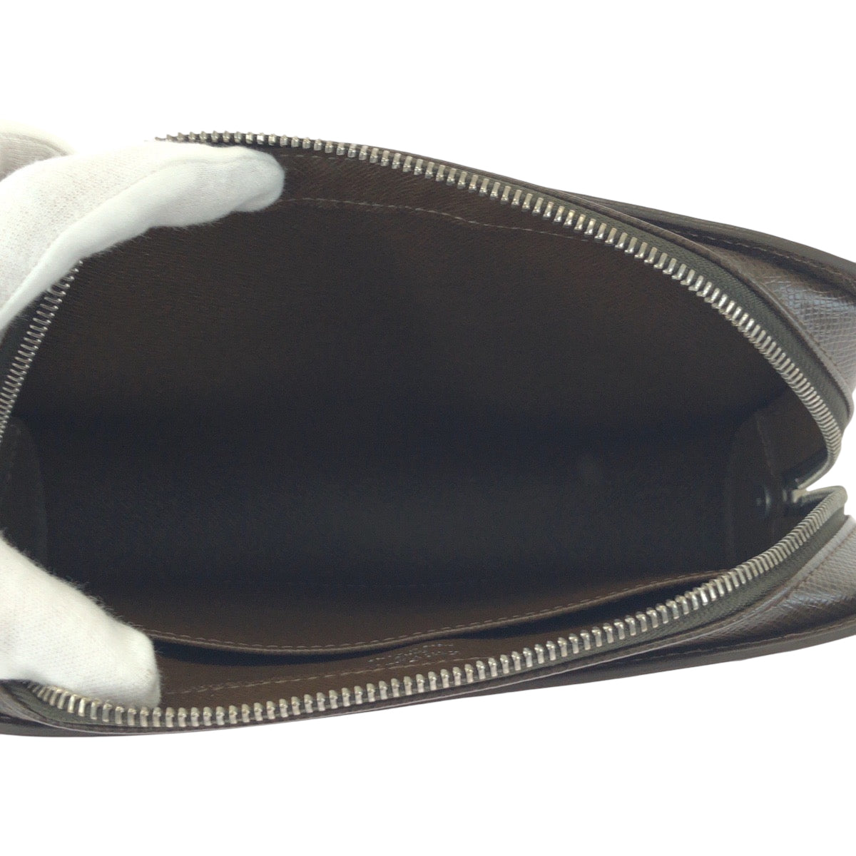 LOUIS VUITTON business bag M30188 Taiga Brown Silver Metal business bag clutch bag Taiga Baikal mens Used Authentic