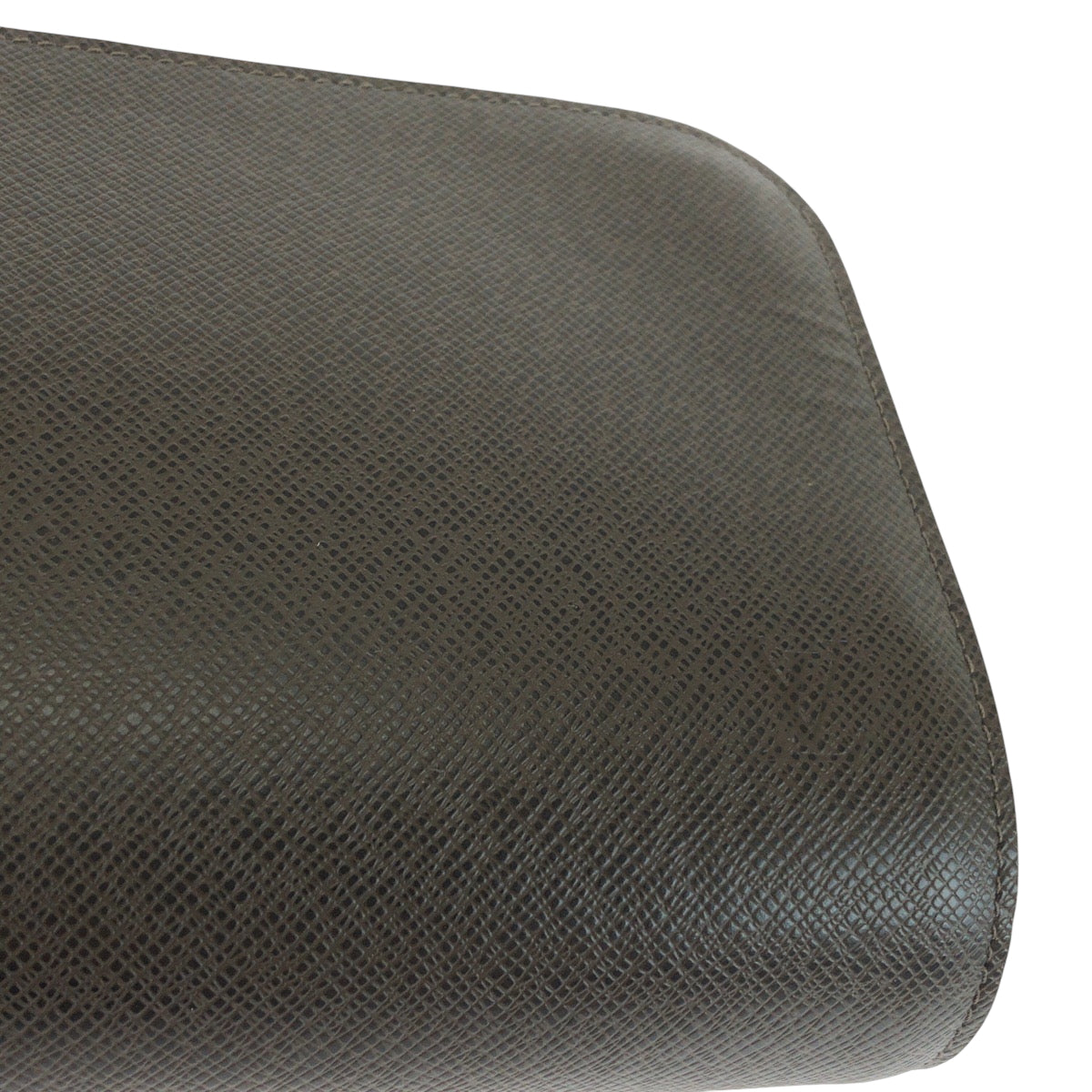 LOUIS VUITTON business bag M30188 Taiga Brown Silver Metal business bag clutch bag Taiga Baikal mens Used Authentic