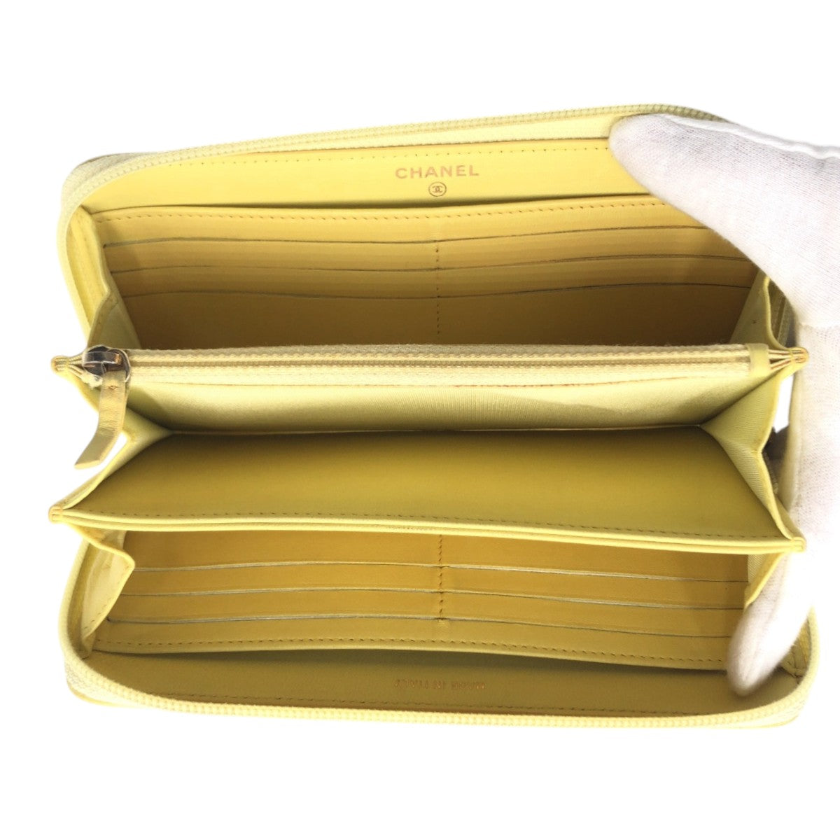 CHANEL Long Wallet Purse leather Yellow Gold Metal Vstitch COCO Mark