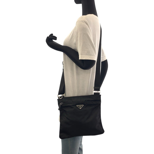 PRADA Shoulder Bag Nylon Black SilverMetal Shoulder Bag pochette Test Triangle With logo Women Used Authentic