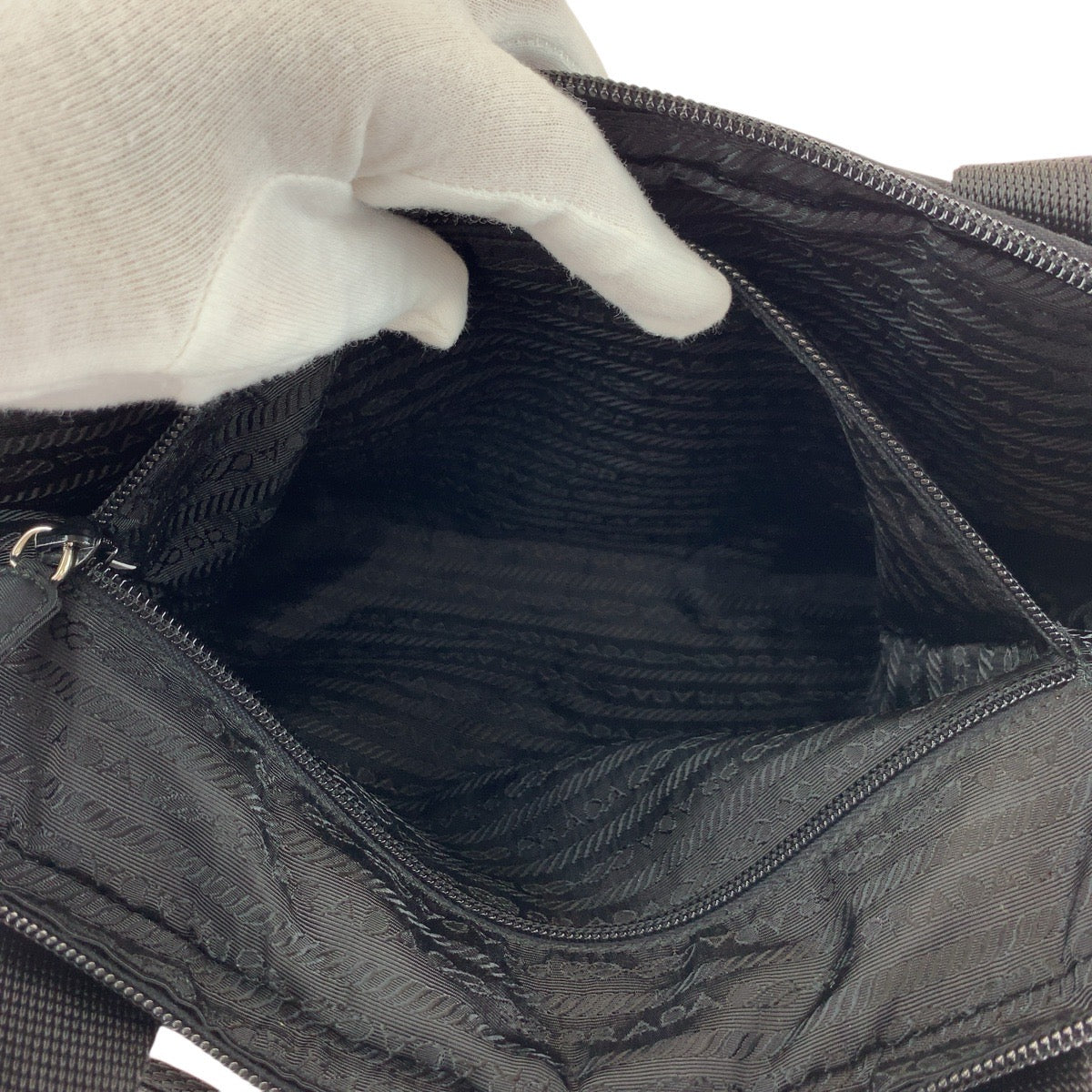 PRADA Shoulder Bag Nylon Black SilverMetal Shoulder Bag Tote Bag Test Triangle With logo Women Used Authentic