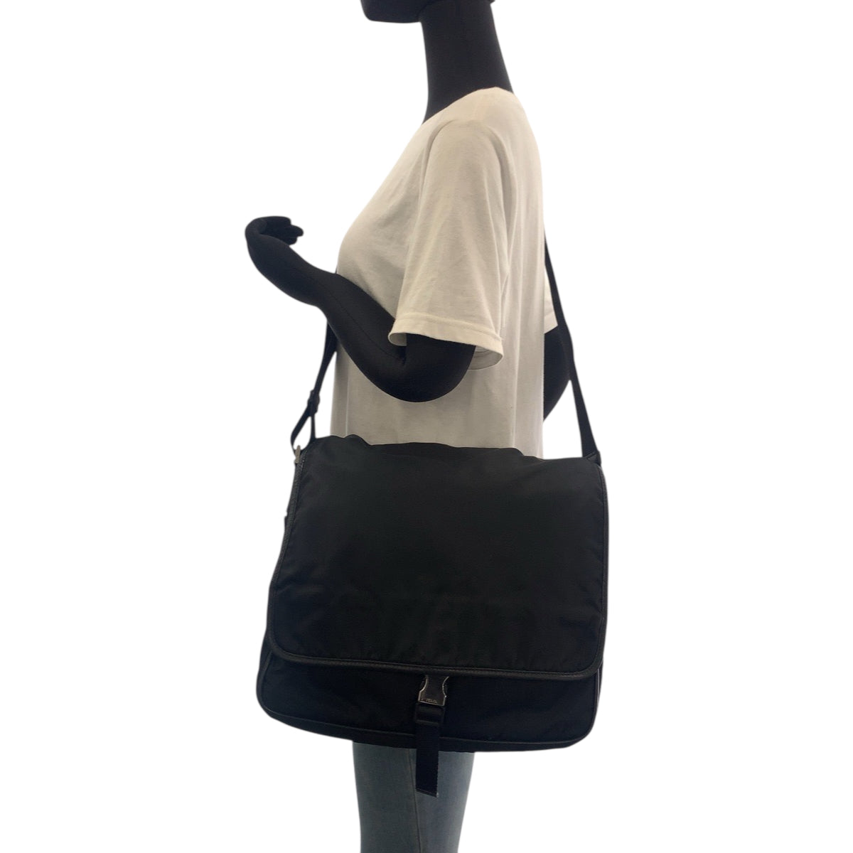 PRADA Shoulder Bag V166 Nylon Black SilverMetal Shoulder Bag Messenger bag Test Triangle With logo Women Used Authentic