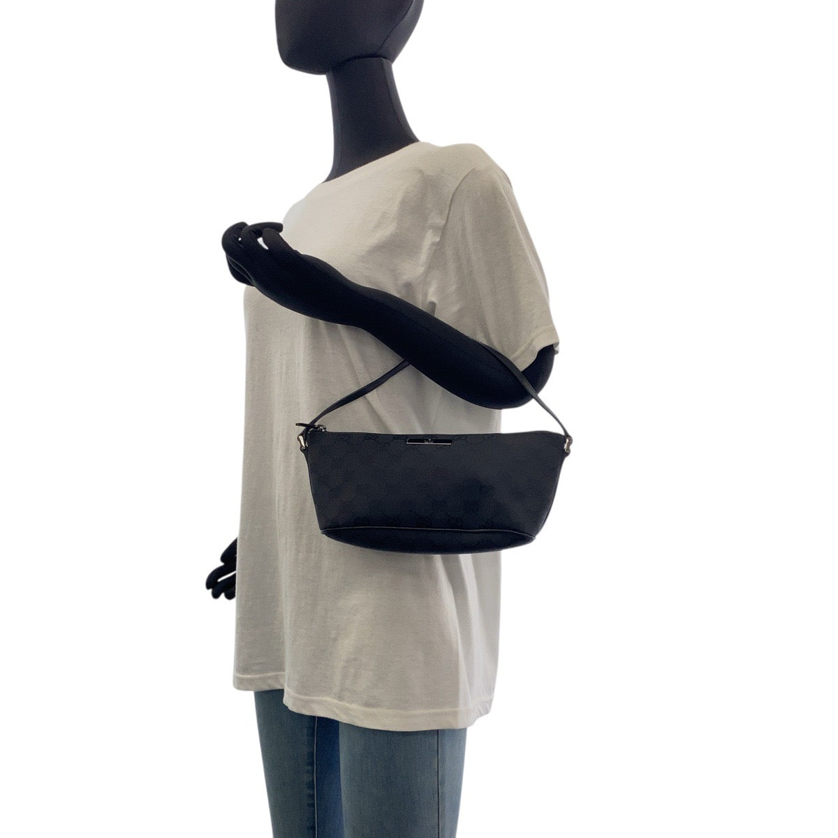 GUCCI Handbag 07198 GG canvas, leather Black SilverMetal Handbag accessory pouch Women Used Authentic