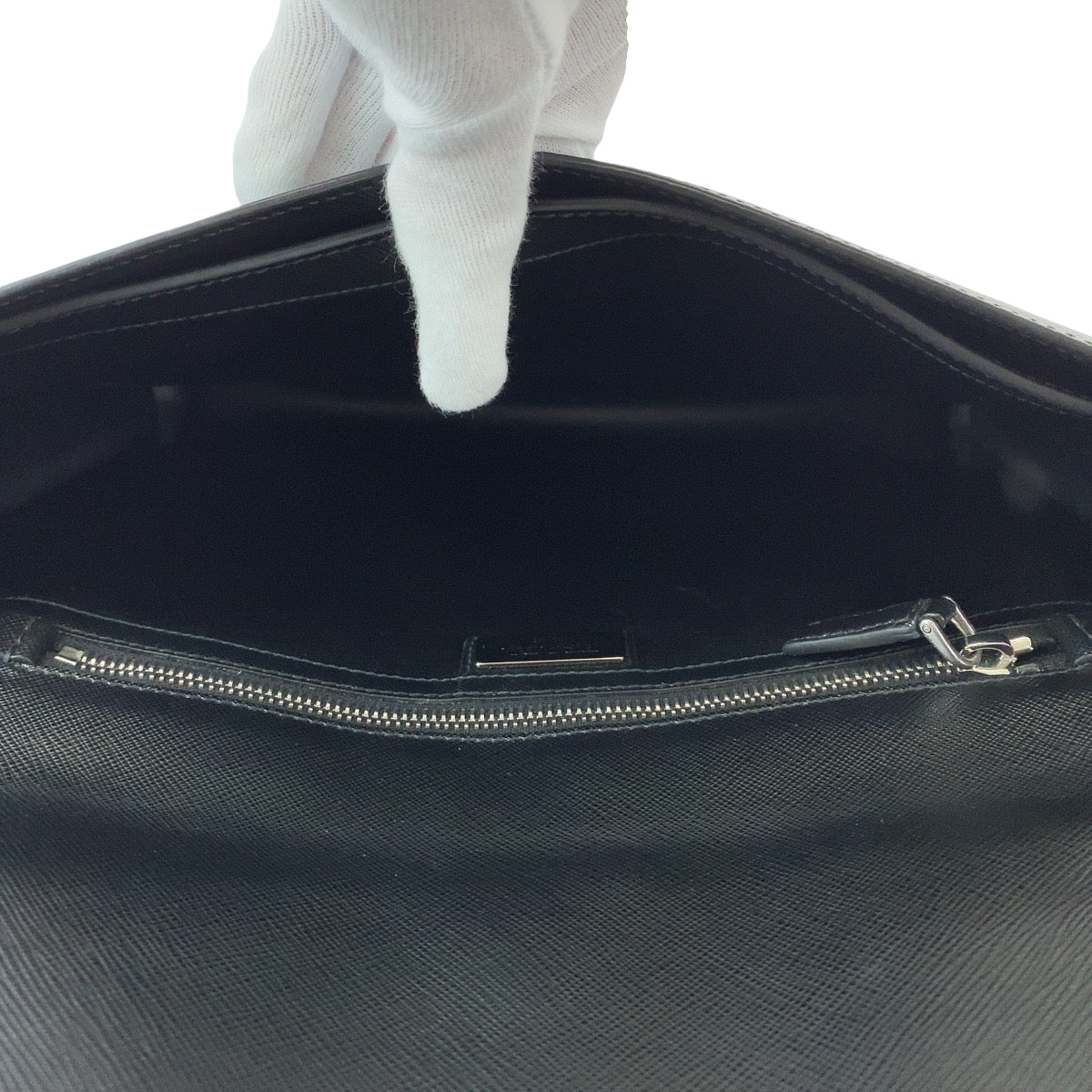 PRADA Clutch bag VR089M leather Bicolor Green Black Clutch bag Business bag Document case Safiano Triangle With logo mens Used Authentic
