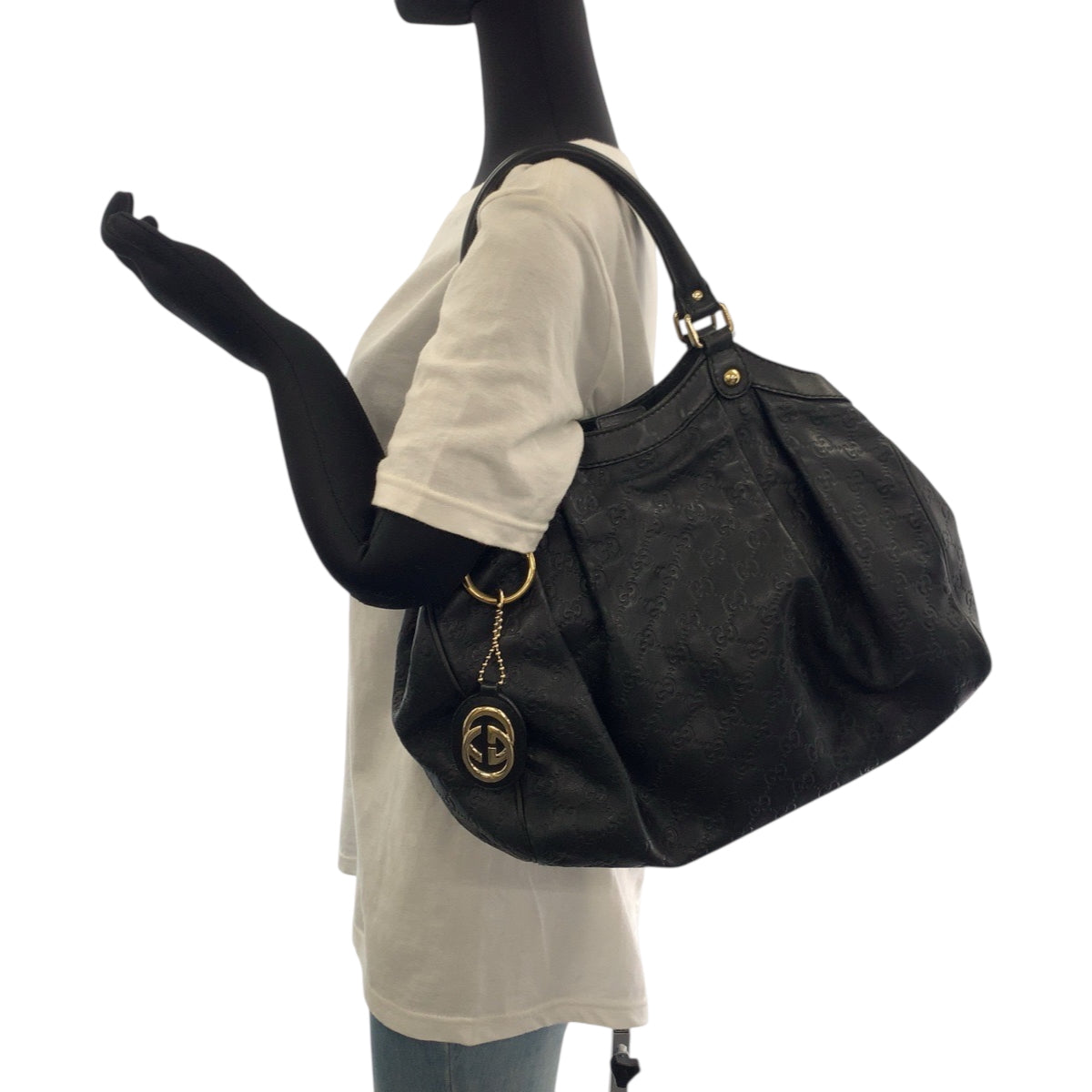 GUCCI Shoulder Bag 211944 leather Black Gold Metal Shoulder Bag Shoulder Bag Guccisima Sukey Women Used Authentic