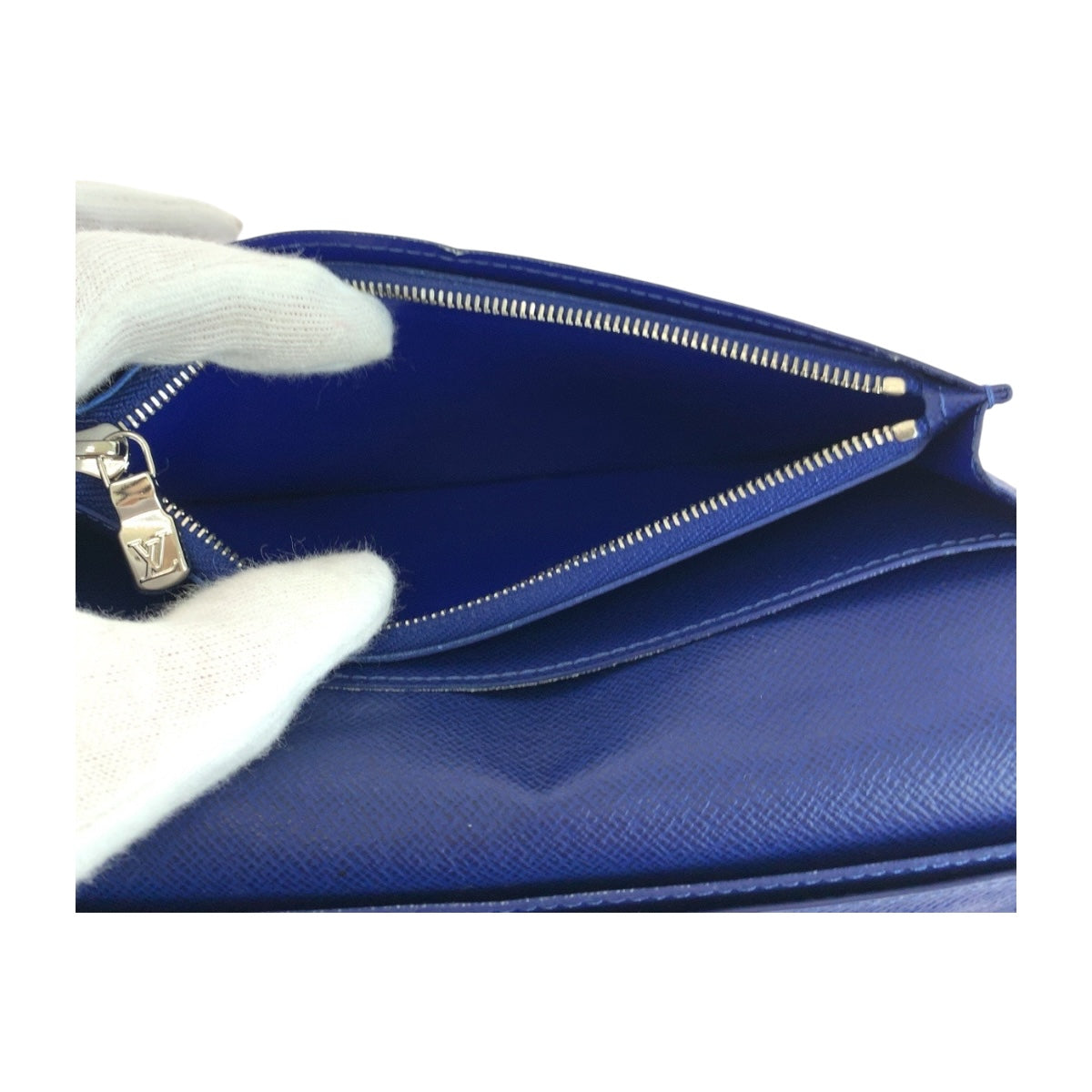 LOUIS VUITTON Long Wallet Purse M30297 Taiga Cobalt Blue SilverMetal Taigalama Portefeuille Braza