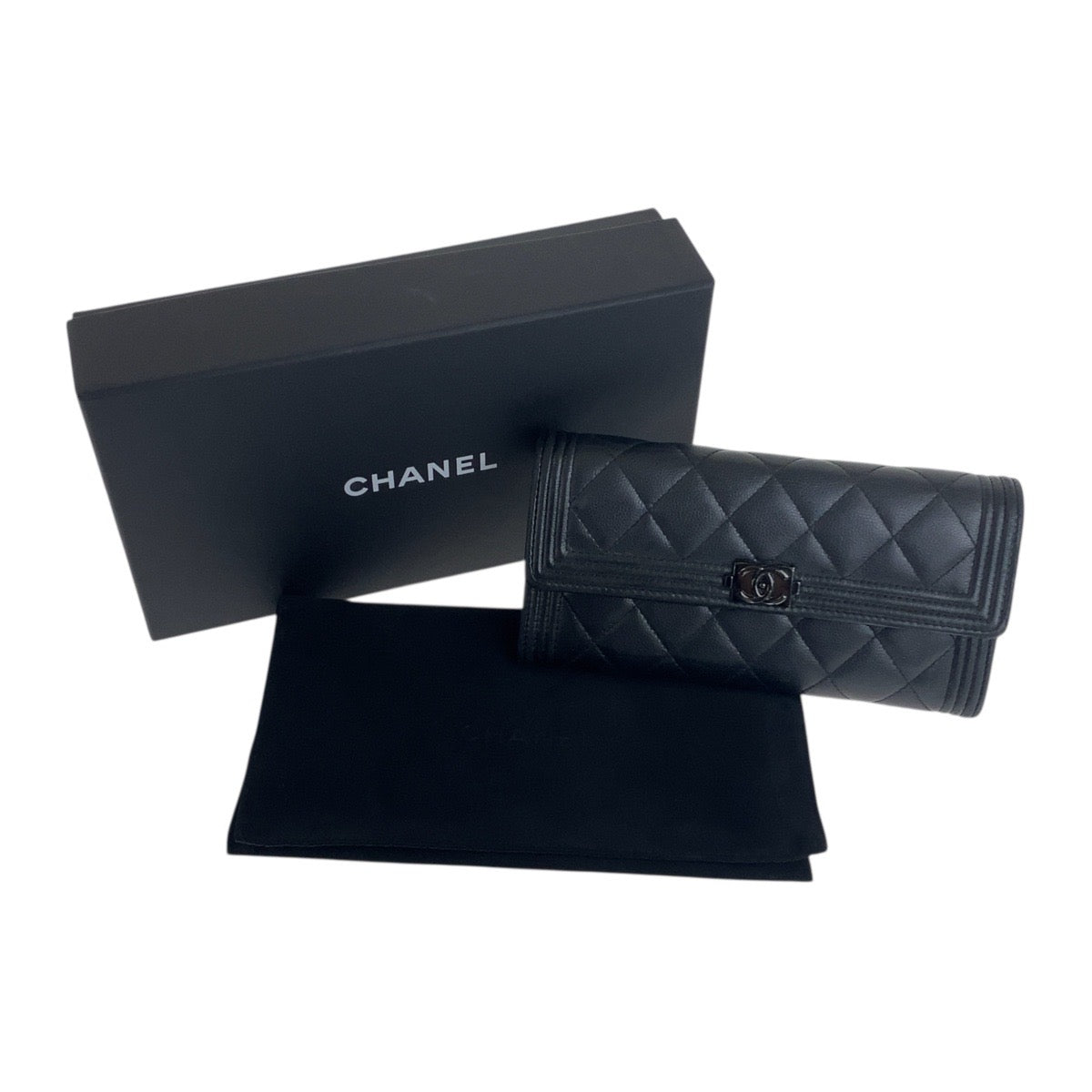 CHANEL Long Wallet Purse Caviar skin Black SilverMetal Boy chanel COCO Mark