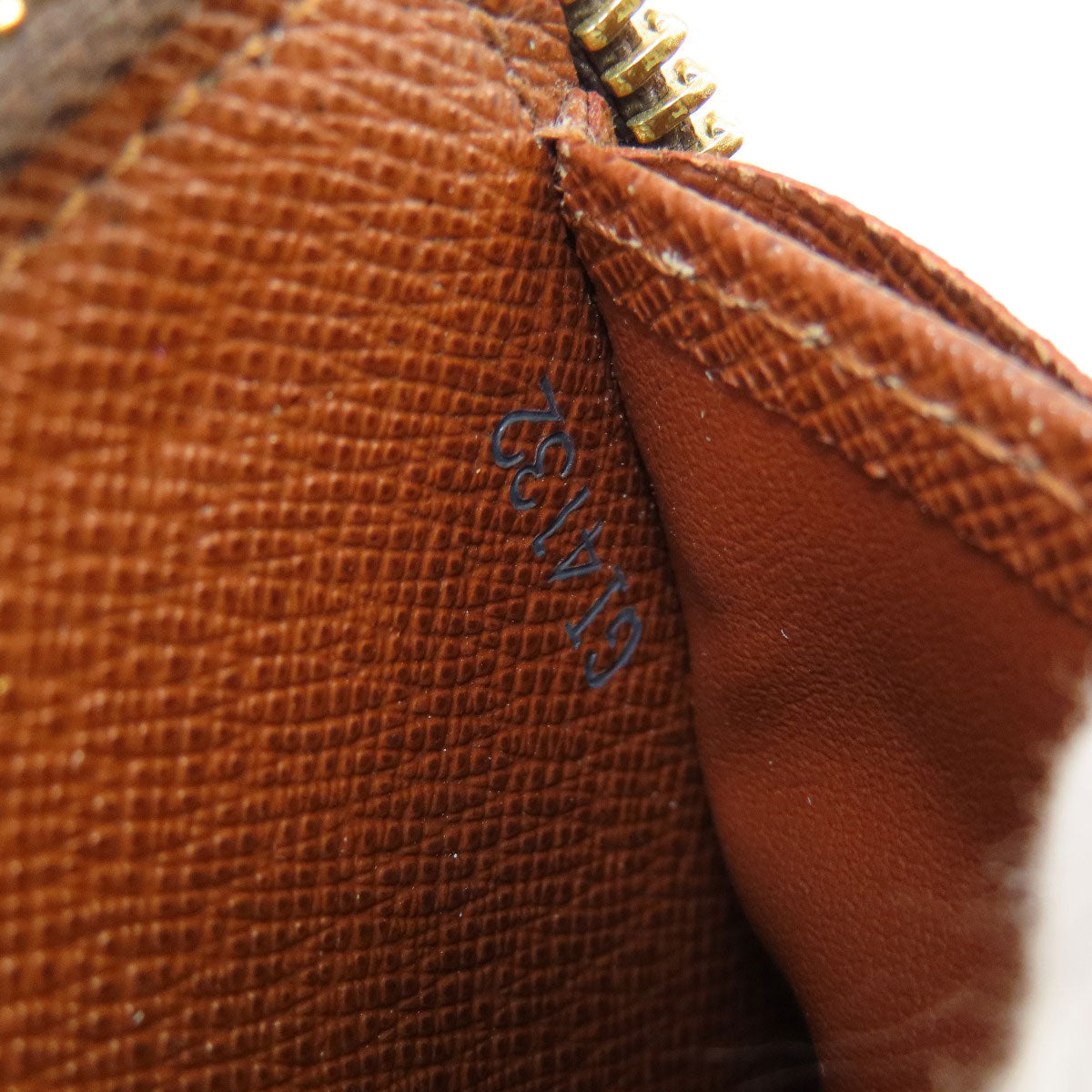 LOUIS VUITTON Long Wallet Purse M60017 Monogram canvas Brown Zippy Wallet Old Monogram Women Used Authentic