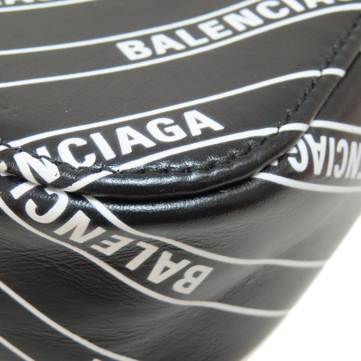 BALENCIAGA Shoulder Bag 552372 Calfskin black logo Women Used Authentic