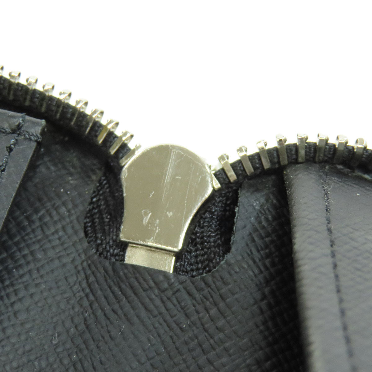 LOUIS VUITTON Long Wallet Purse M60965 Epi black Zippy wallet Vertical mens Used Authentic