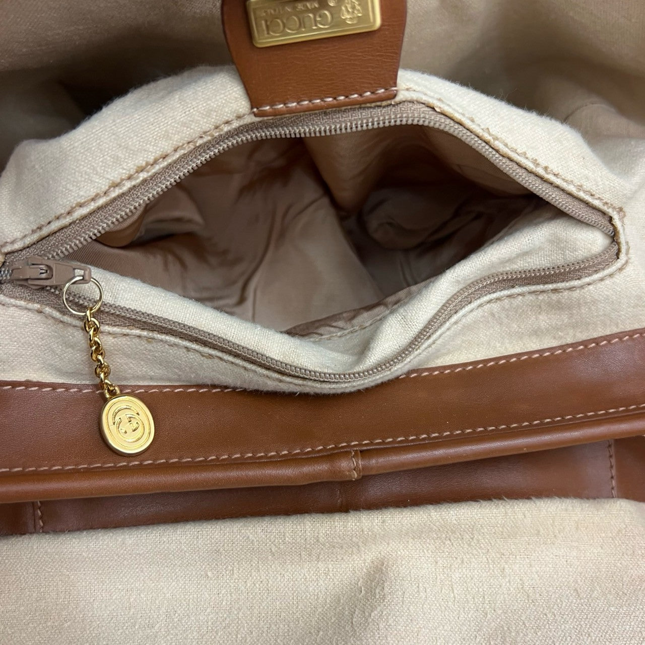 GUCCI Shoulder Bag leather Brown
