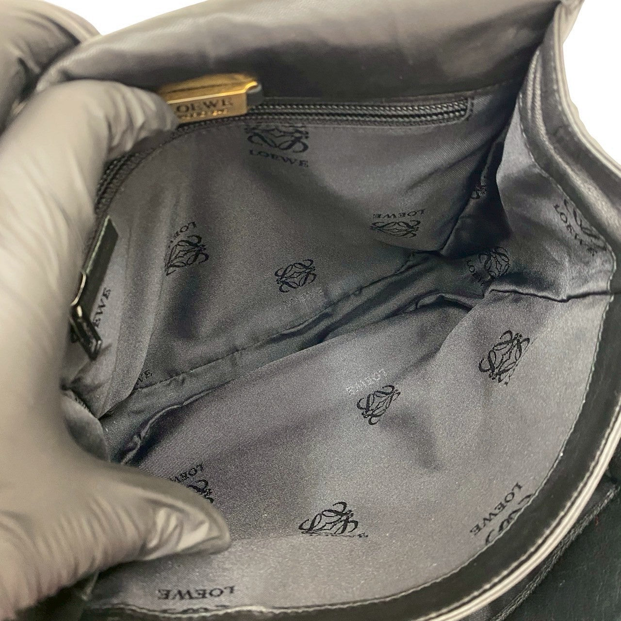 LOEWE Shoulder Bag leather black
