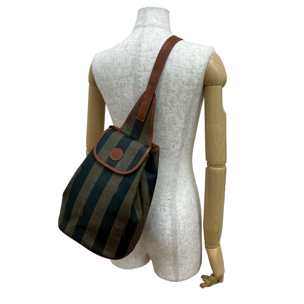 FENDI Sling bag leather Brown