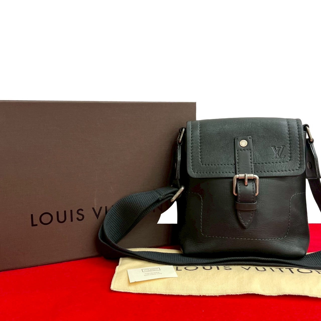 LOUIS VUITTON Shoulder Bag leather black Utah Yuma