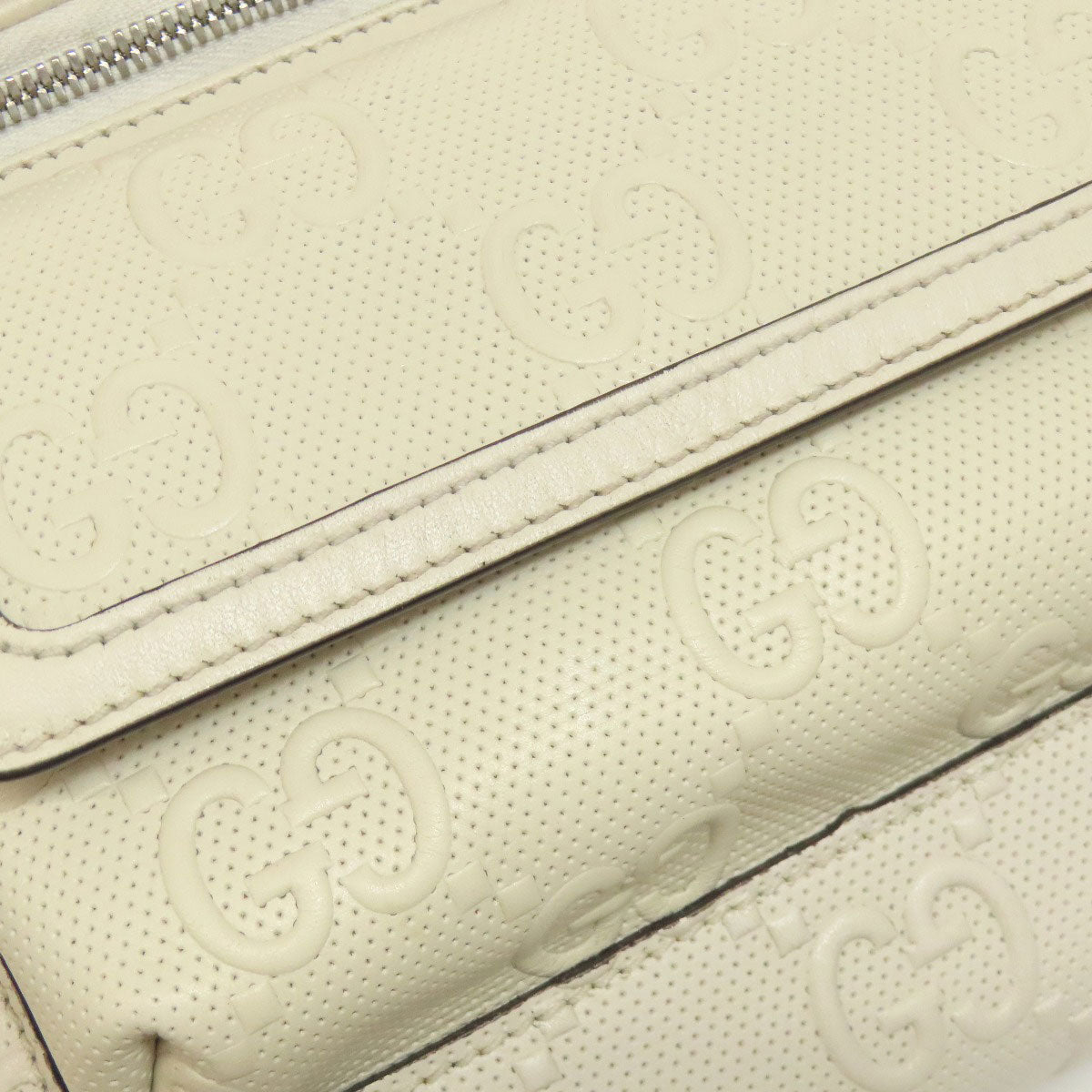 GUCCI Sling bag 645093 Calfskin white GG emboss Women Used Authentic
