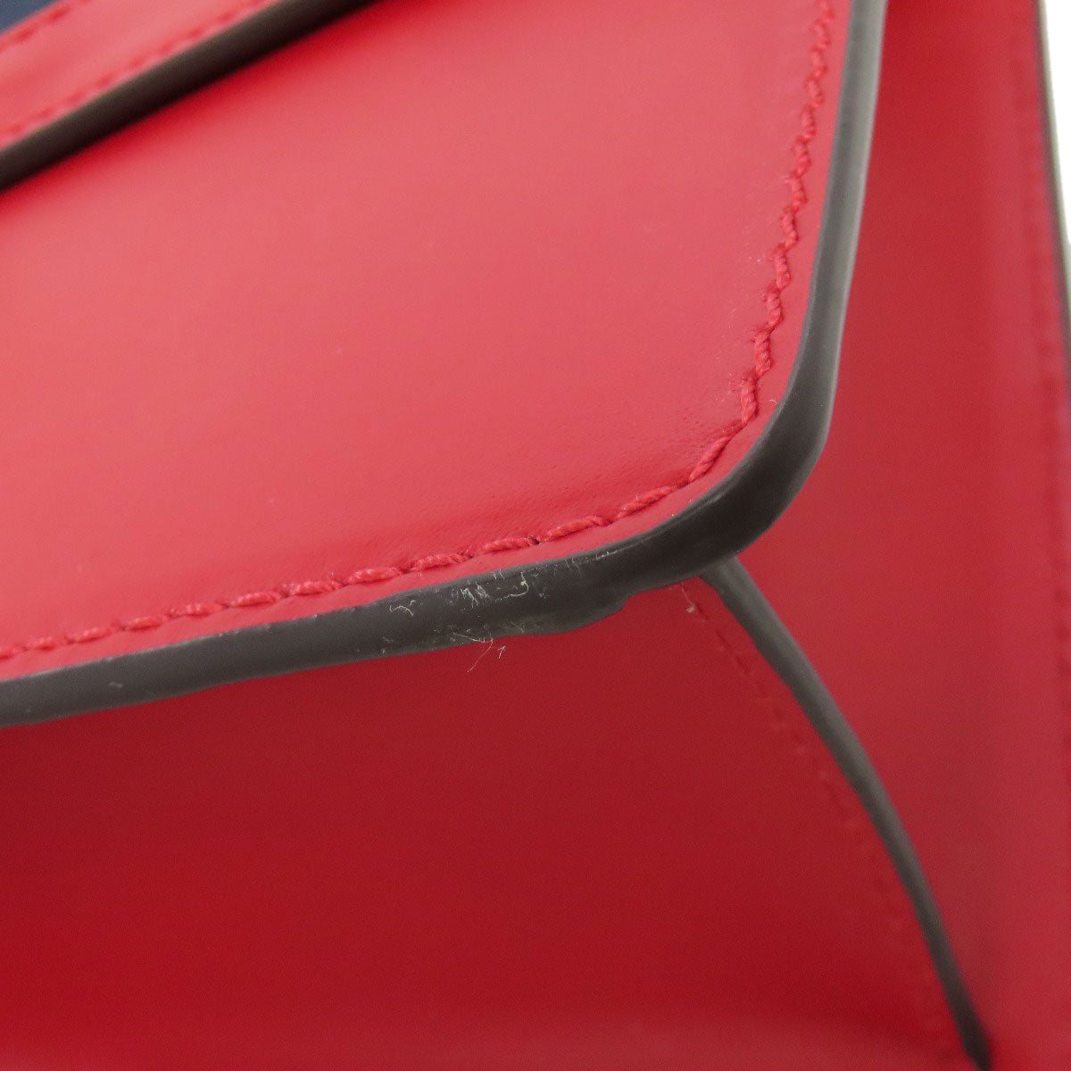 GUCCI Shoulder Bag 421882 Calfskin Red Silvi