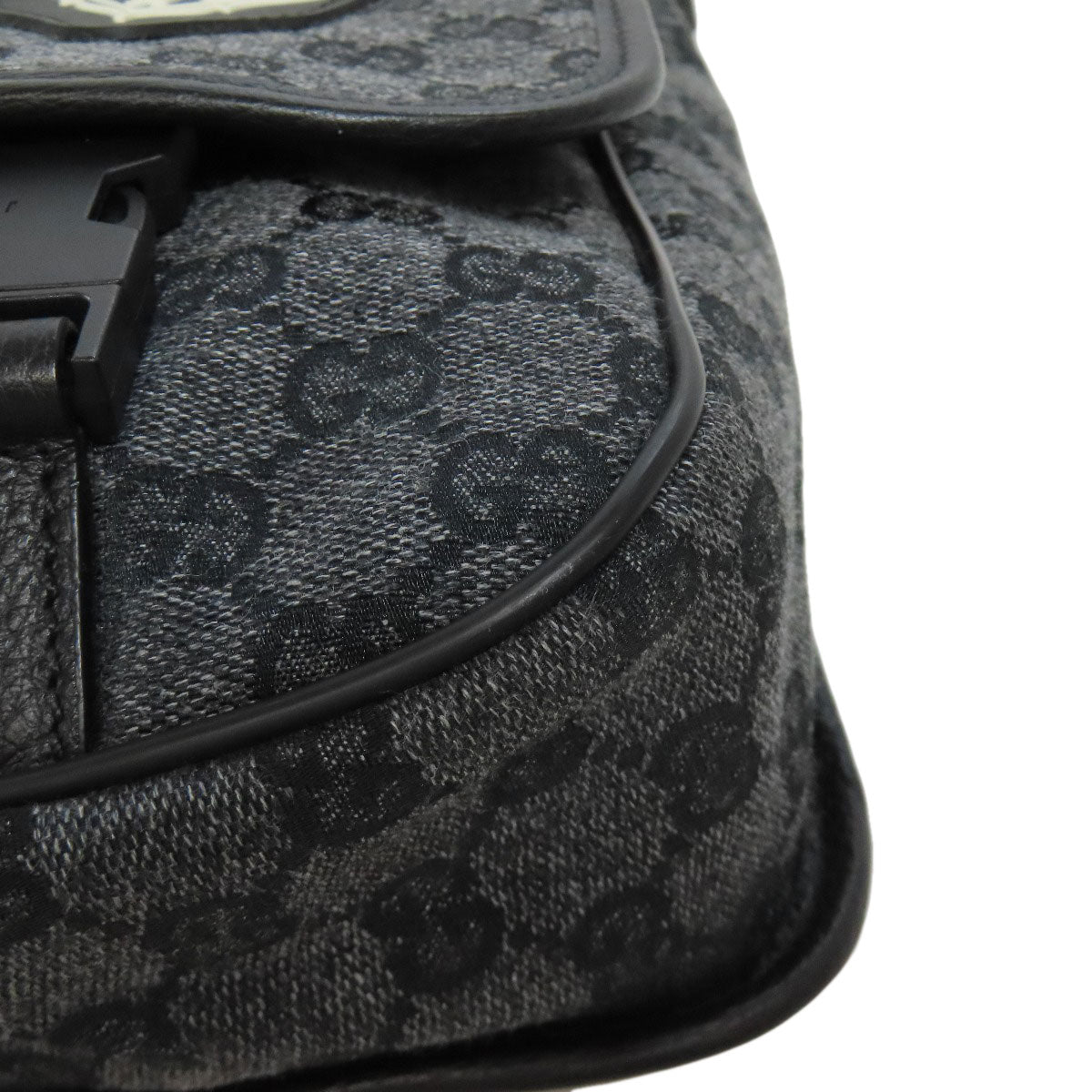 GUCCI Shoulder Bag 282524 canvas black Crest Messenger Outlet
