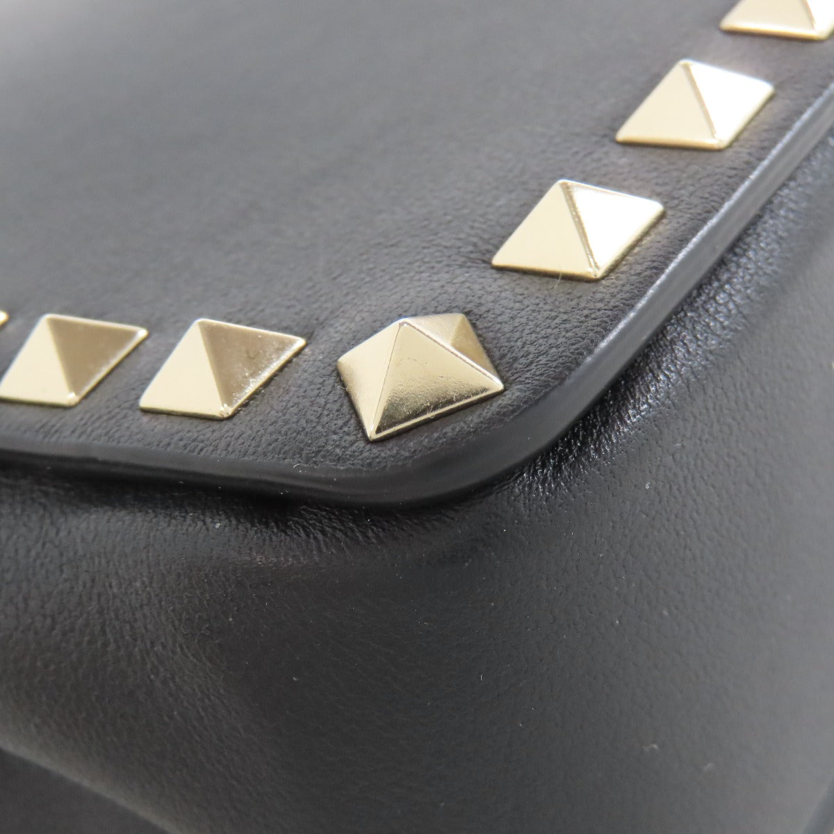 VALENTINO Shoulder Bag leather black Studs