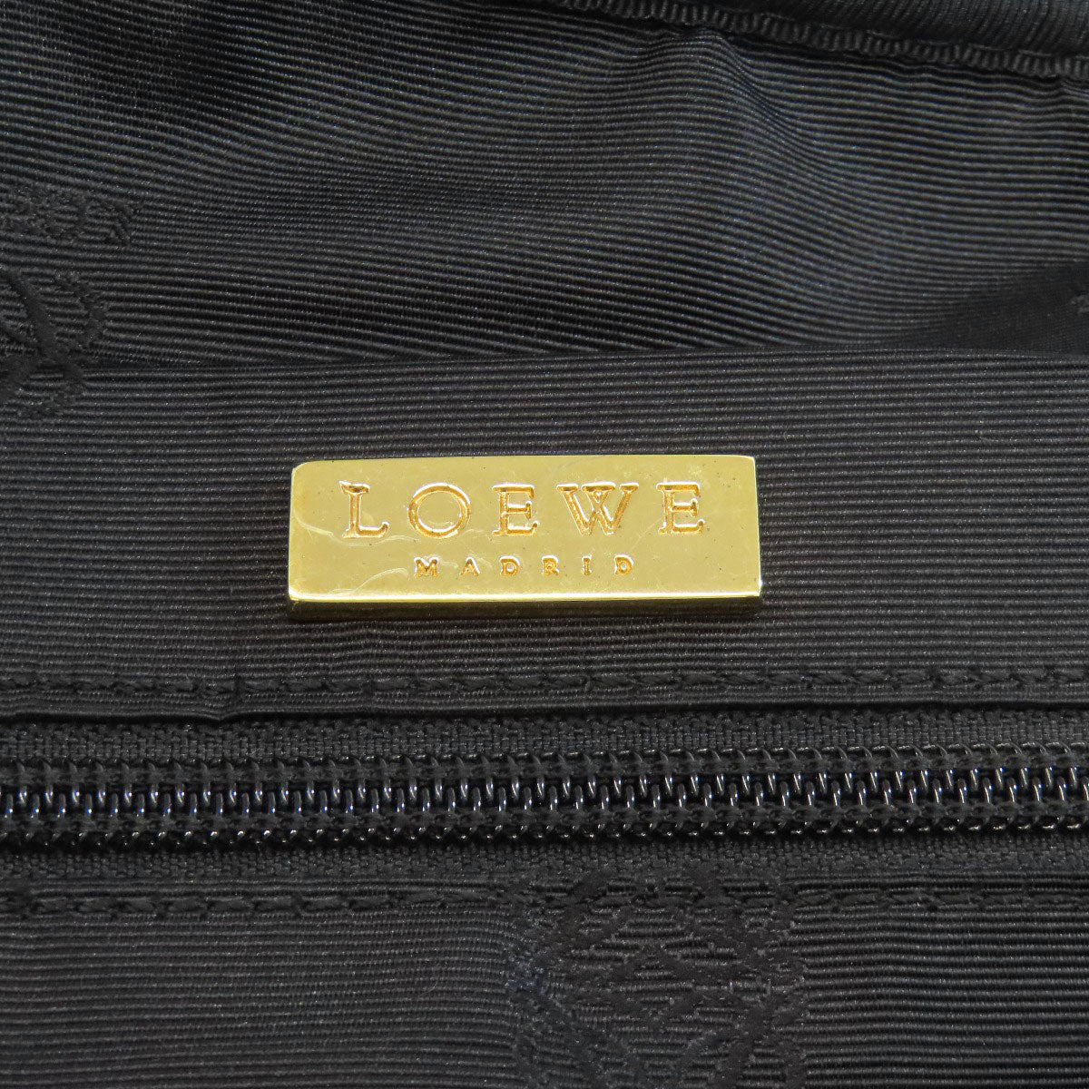 LOEWE Boston Duffel bag leather black Amazonas