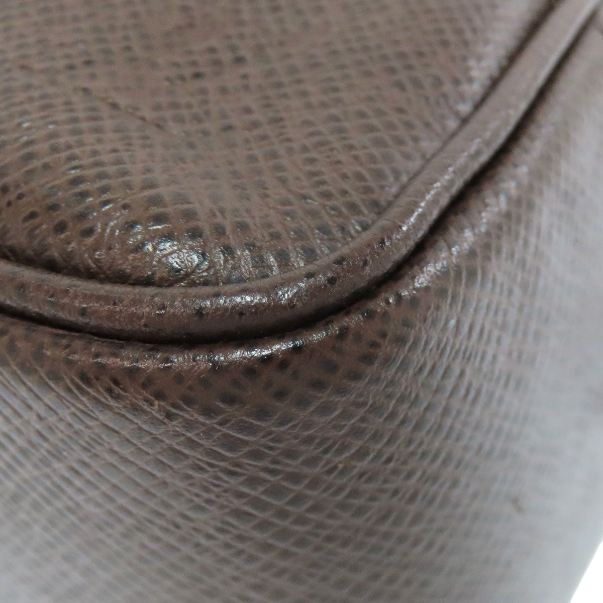 LOUIS VUITTON business bag M31148 Taiga Leather Brown Pavel