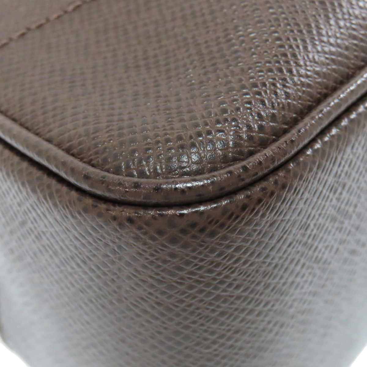 LOUIS VUITTON business bag M31148 Taiga Leather Brown Pavel