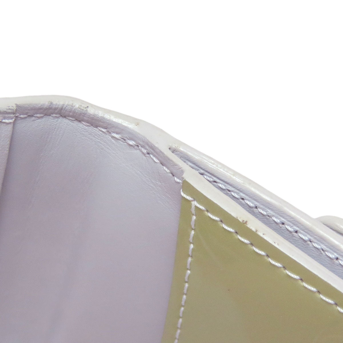 LOUIS VUITTON Coin case M91161 Vernis white Ludlow Women Used Authentic