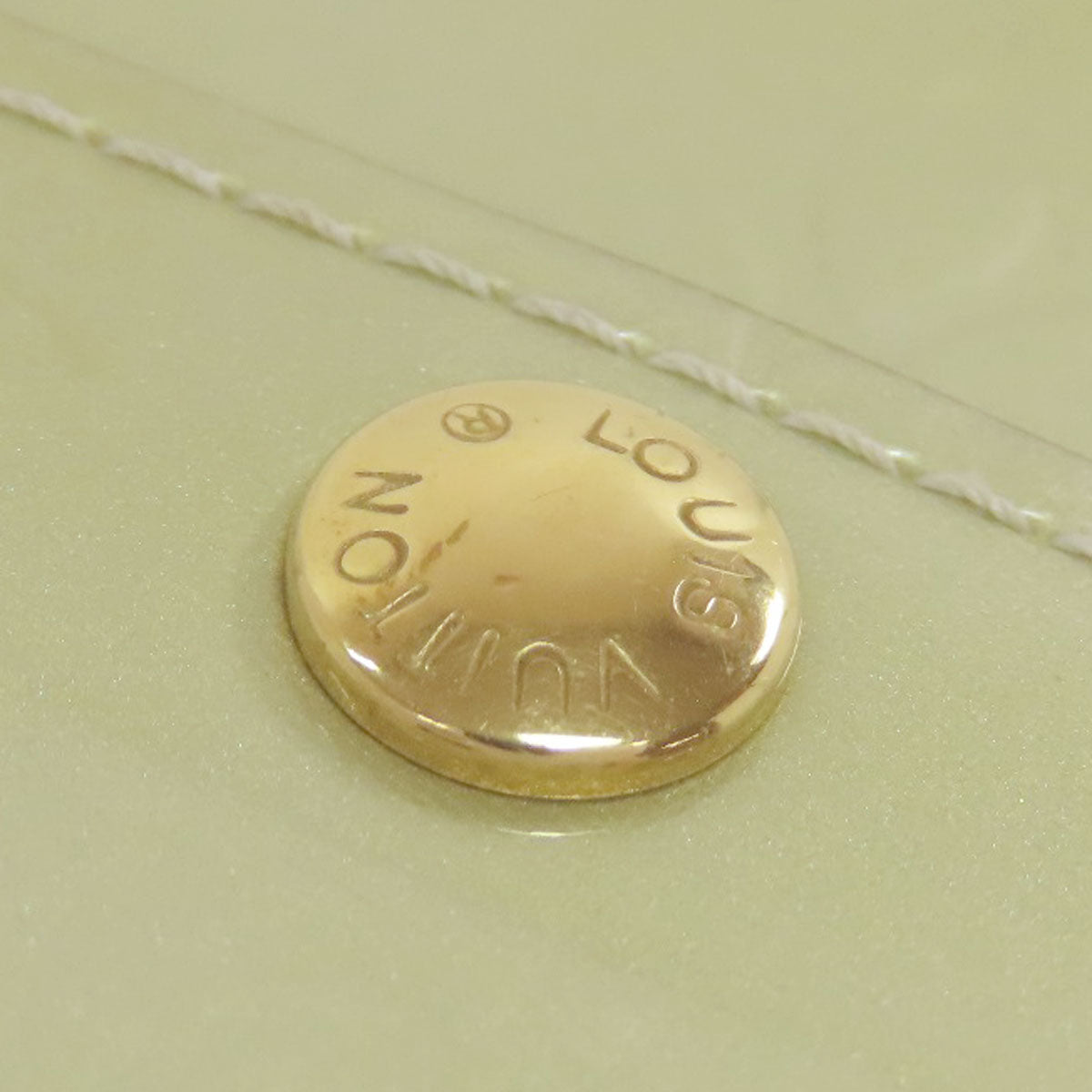 LOUIS VUITTON Coin case M91161 Vernis white Ludlow Women Used Authentic